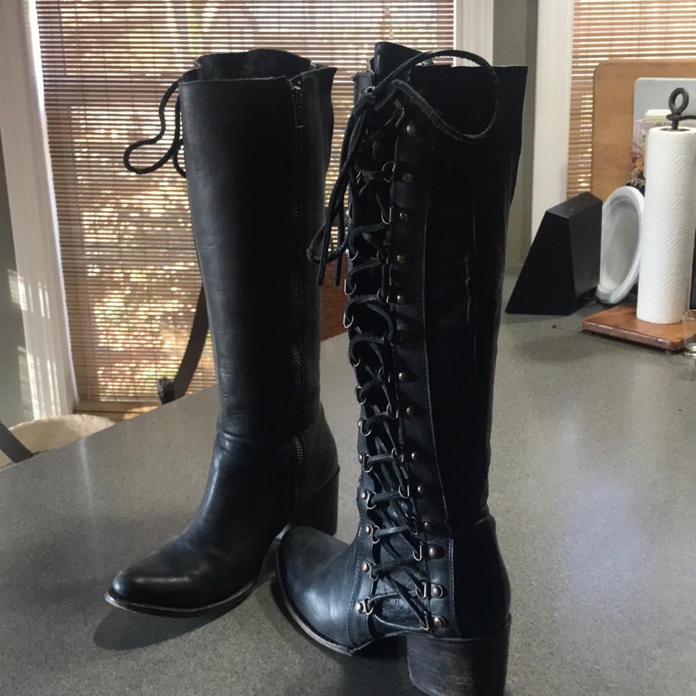 Freebird size 8 boots